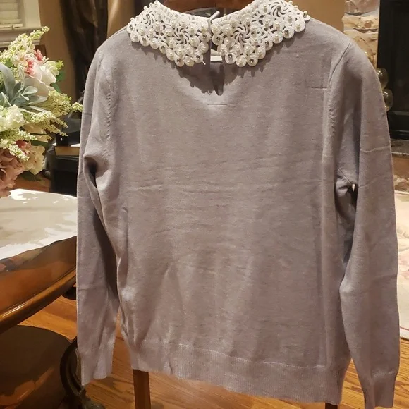 Nwt Siani xl Gray Sweater with Lace Collar - Picture 7 of 7